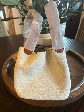 Cream Pebbled Shoulder Bag with Brown Trim